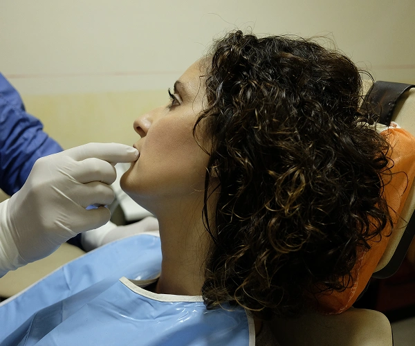 What are the Symptoms of Buccal Mucosa Cancer?